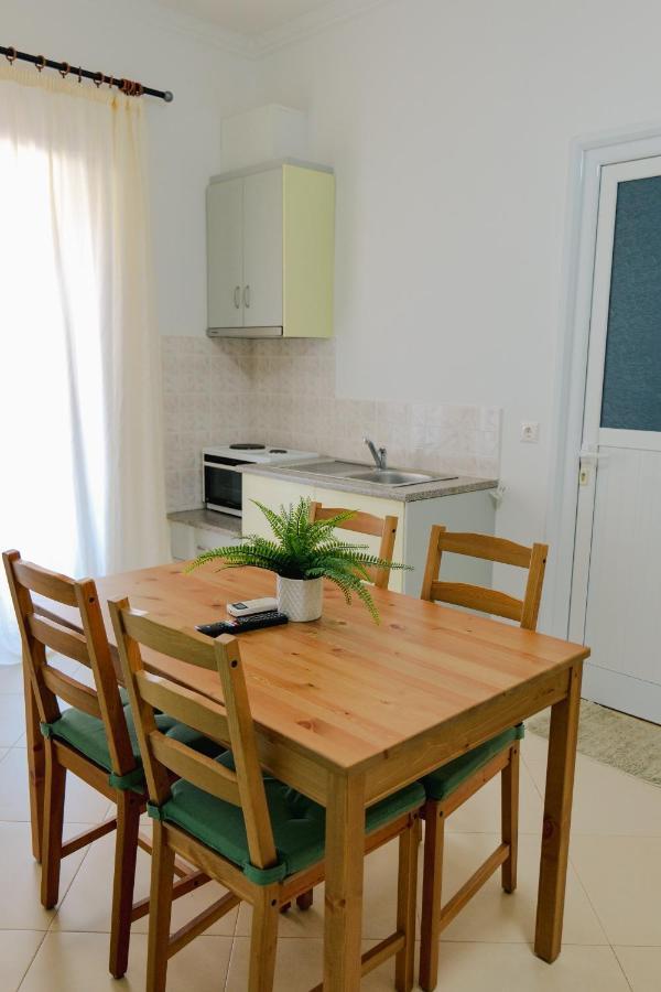 Malasi Apartments คซามิล ภายนอก รูปภาพ